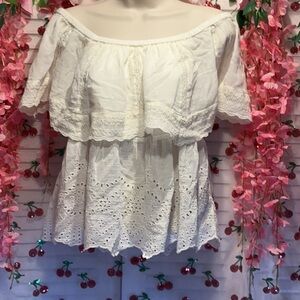 Off white American Eagle outfitters off the shoulder lacey top